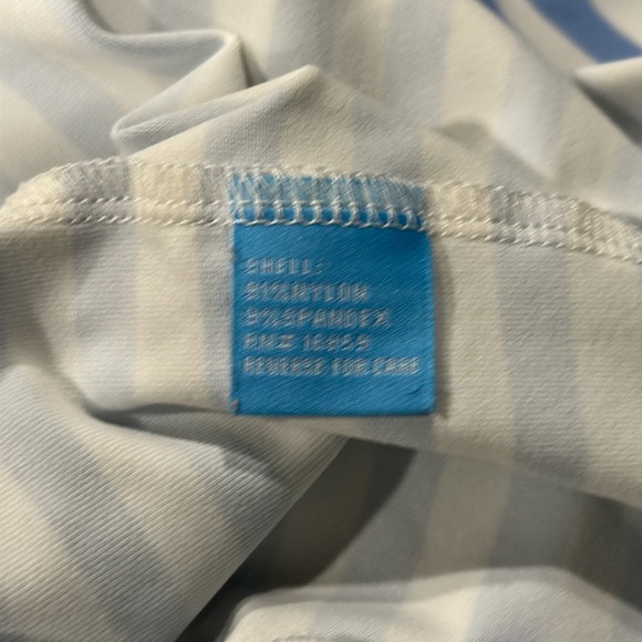 J. McLaughlin Short - Picture 5 of 6